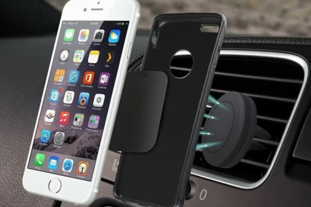 Why Choose a Car Phone Holder