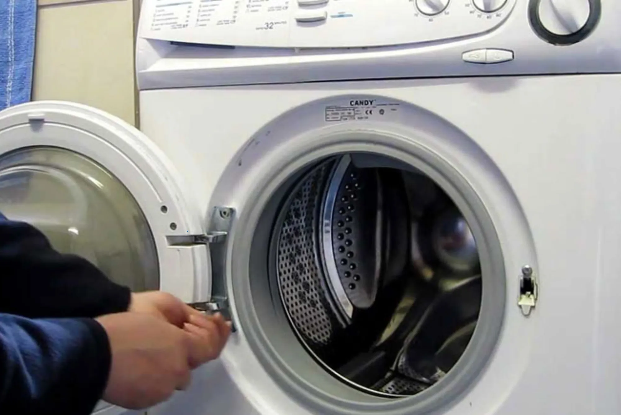 Why Washing Machine Door Handle Breaks